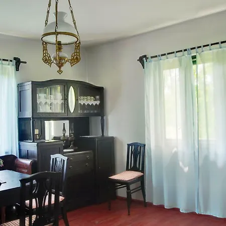 Casa Fara Ceas Homestay Pietroasa (Cluj)